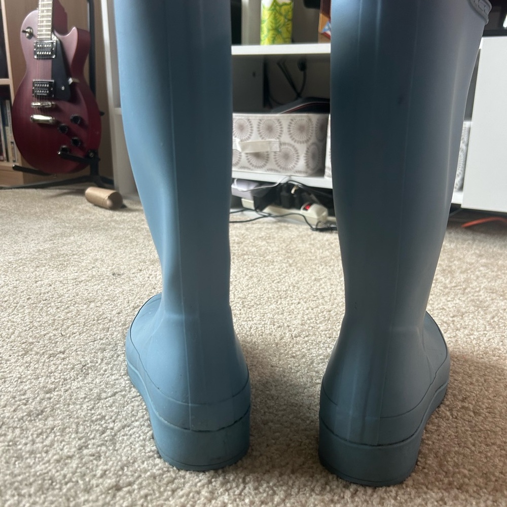 Hunter Classic Blue Waterproof Boots - Picture 5 of 13